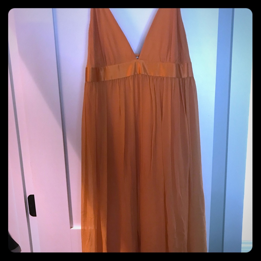 Flowy bright dress orange
